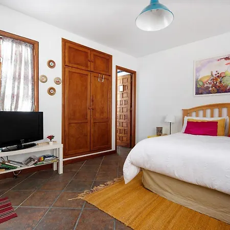 La Casita Canaria 洛斯瑟罗斯